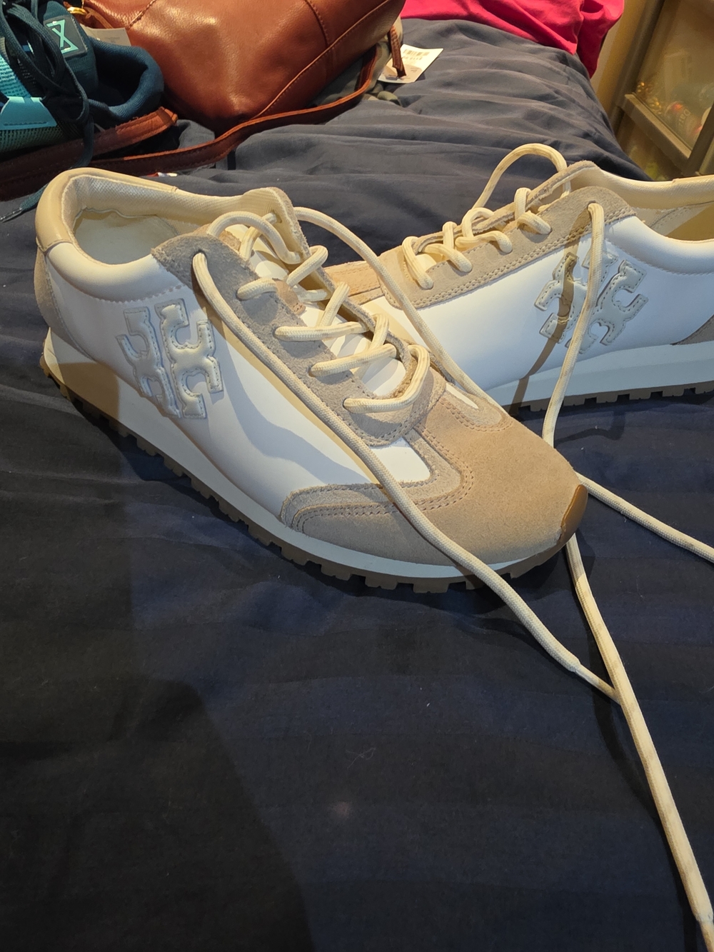 Women’s Neutral White & Beige Casual Lace-Up Sneakers